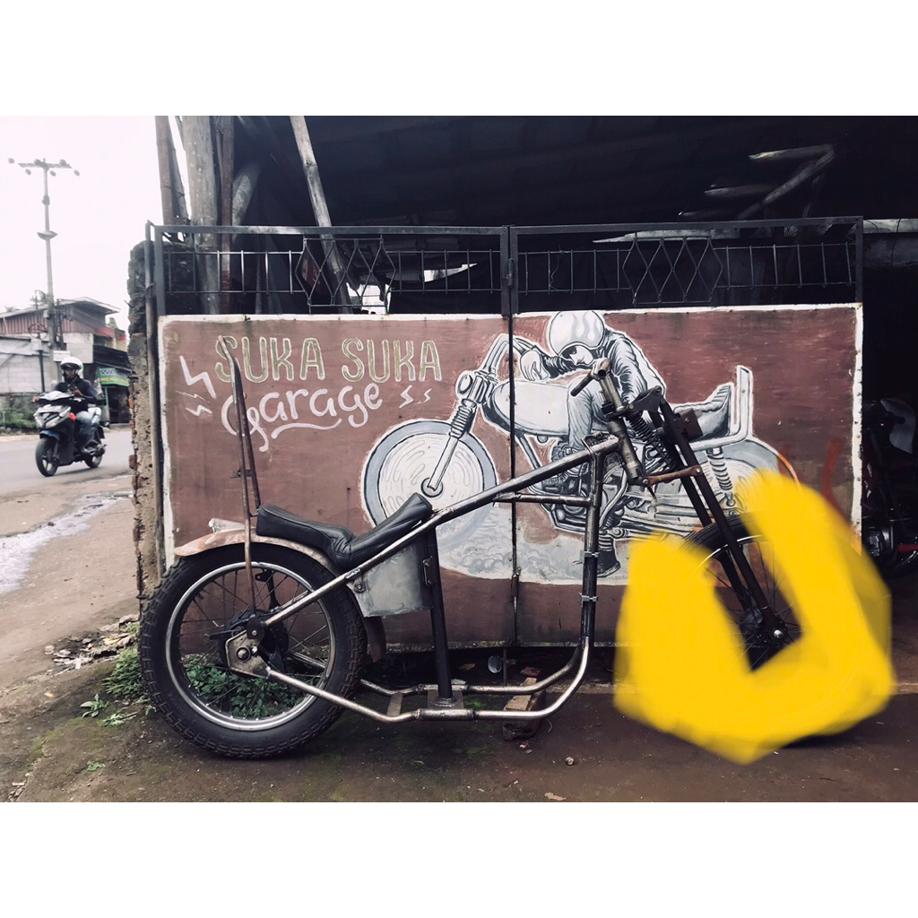 frame / rangka chopper konsep traditional sudah pake fork girde berikut dogbone set stang (barang re