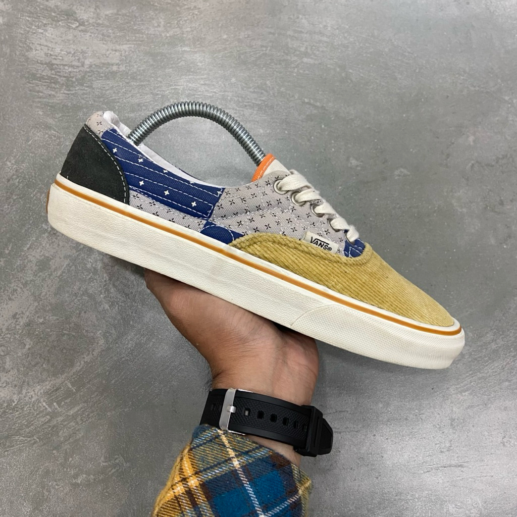 [Size 42] Rare Vans Era ‘Quilted Bandana’ (VN0A5EFNBCK) Second Original Kondisi Mulus Nominus. Harga