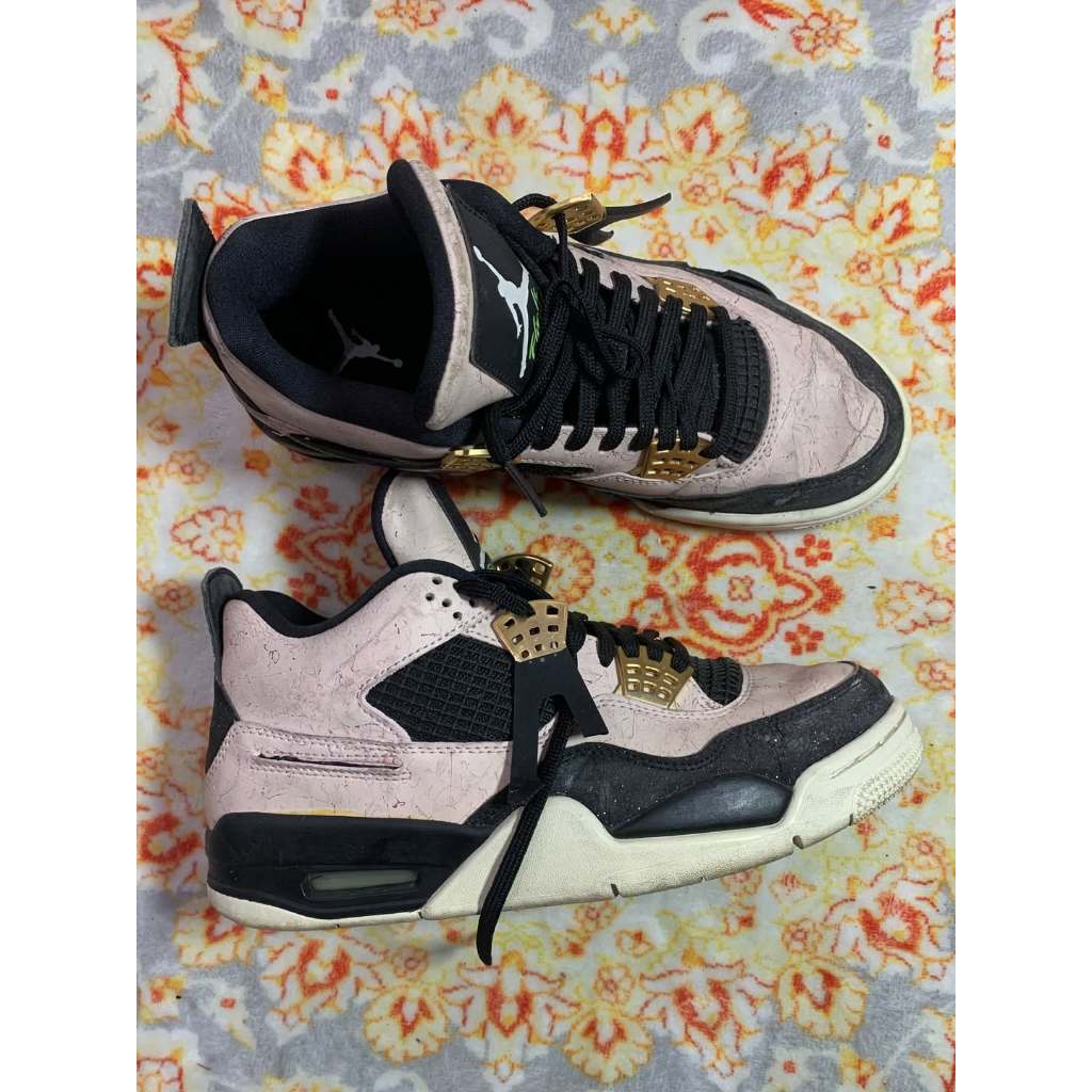 Sepatu Jordan Flight