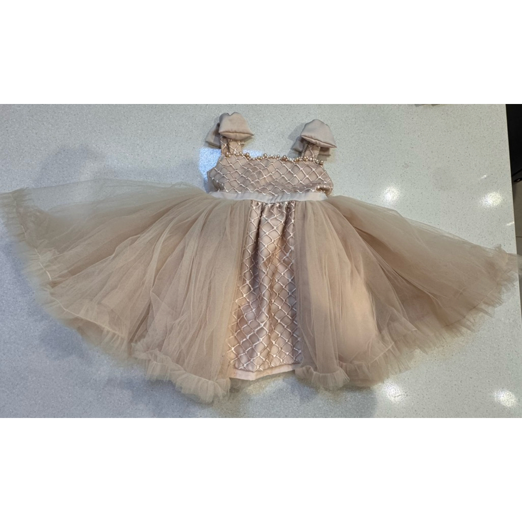 LITTLE TOOTOO KIDS - Angie kids dress gold / dress anak / gaun anak perempuan preloved