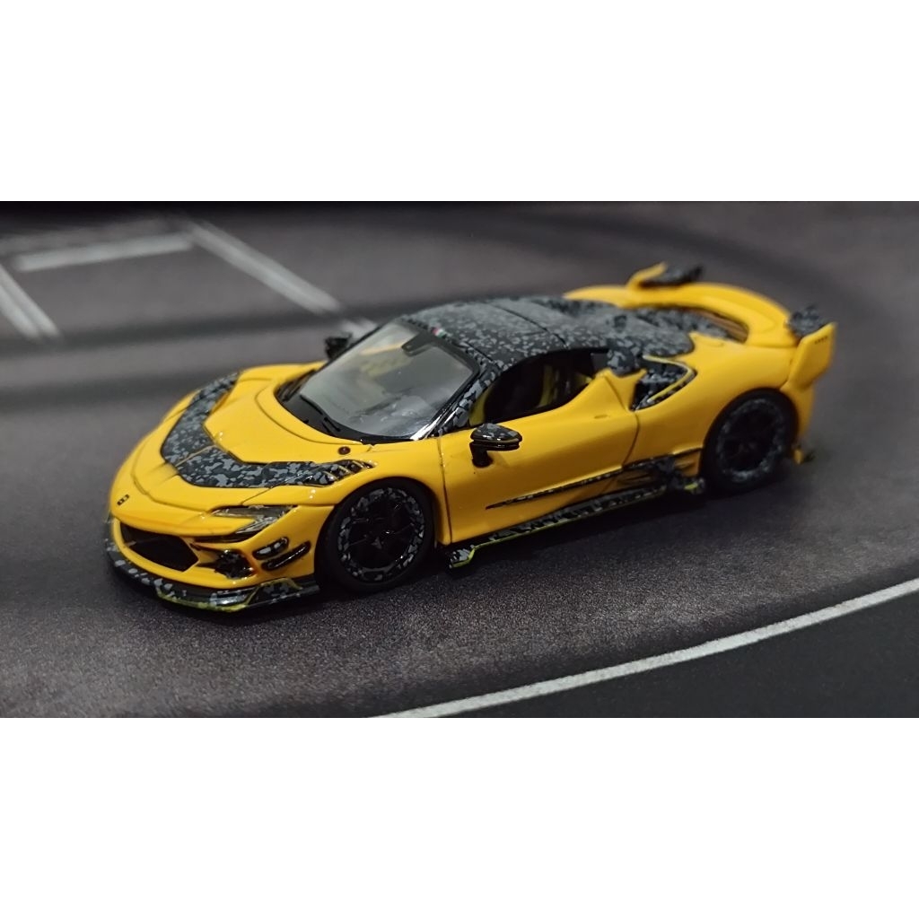 MJ Model 1/64 Ferrari f9xx Mansory yellow convertible (with roof cover)