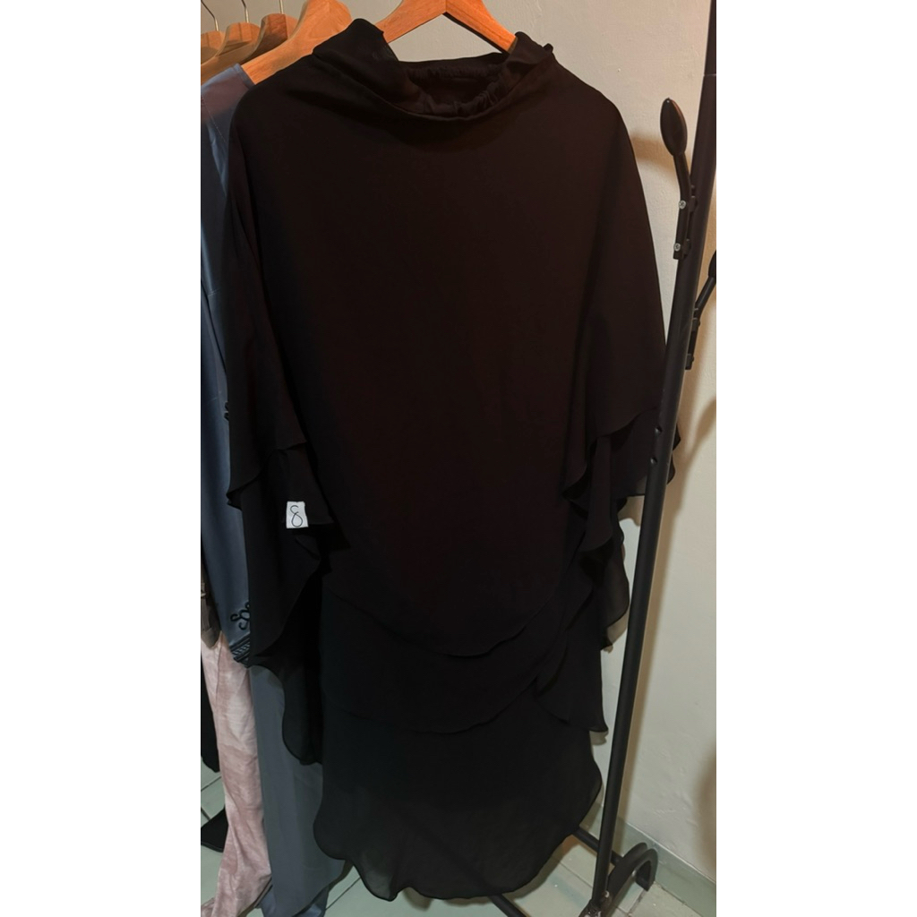 preloved FK short instan savana bysofni