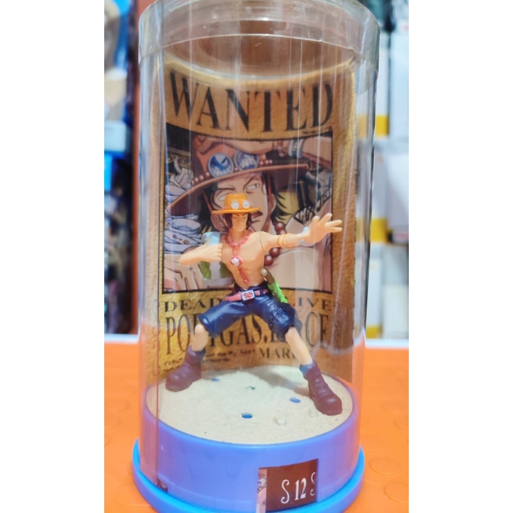 ONE PIECE - PORTGAS D ACE - CHARACOLLECAN ONE PIECE FIGURE