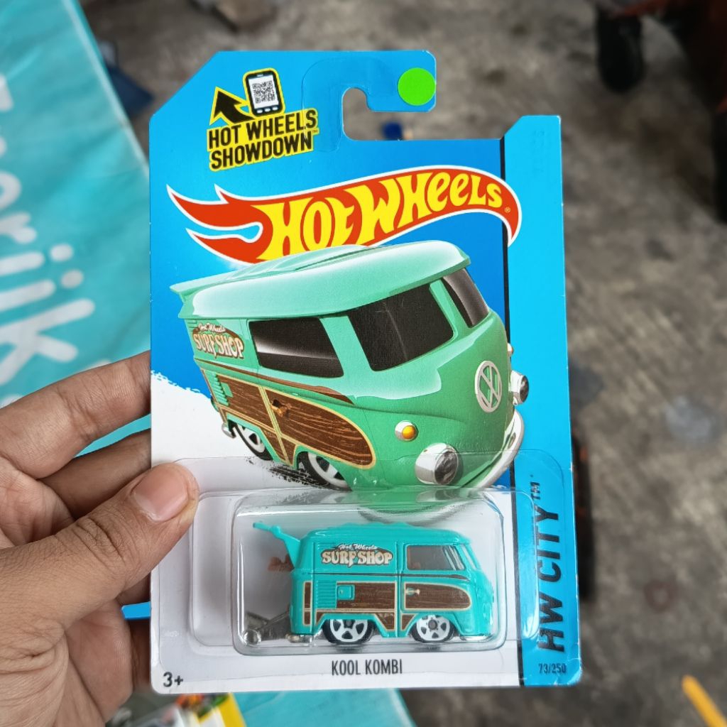 hot wheels kool kombi surf shop