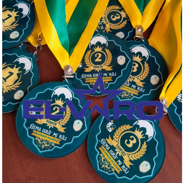 SAMIR WISUDA MEDALI AKRILIK 2 SISI