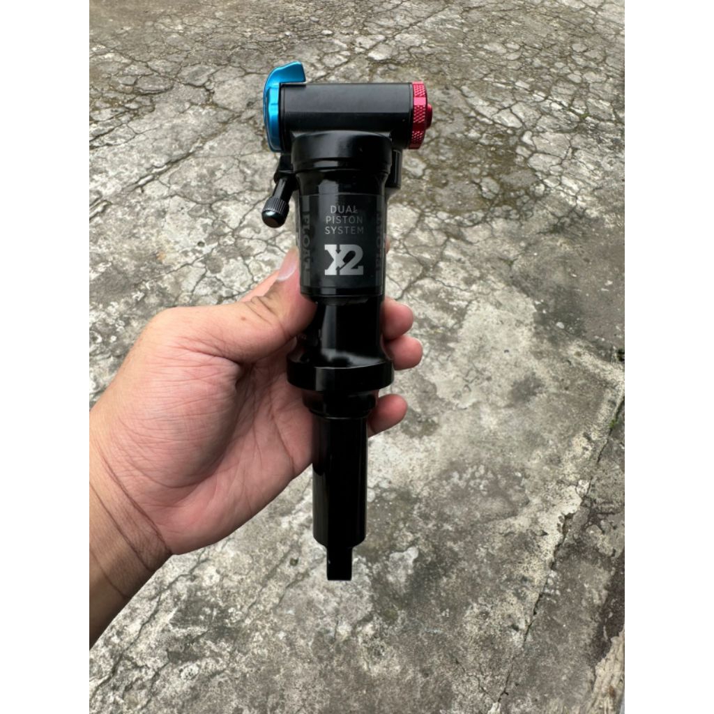 Rearsock Fox DPX2 E to e 205X65 Trunion