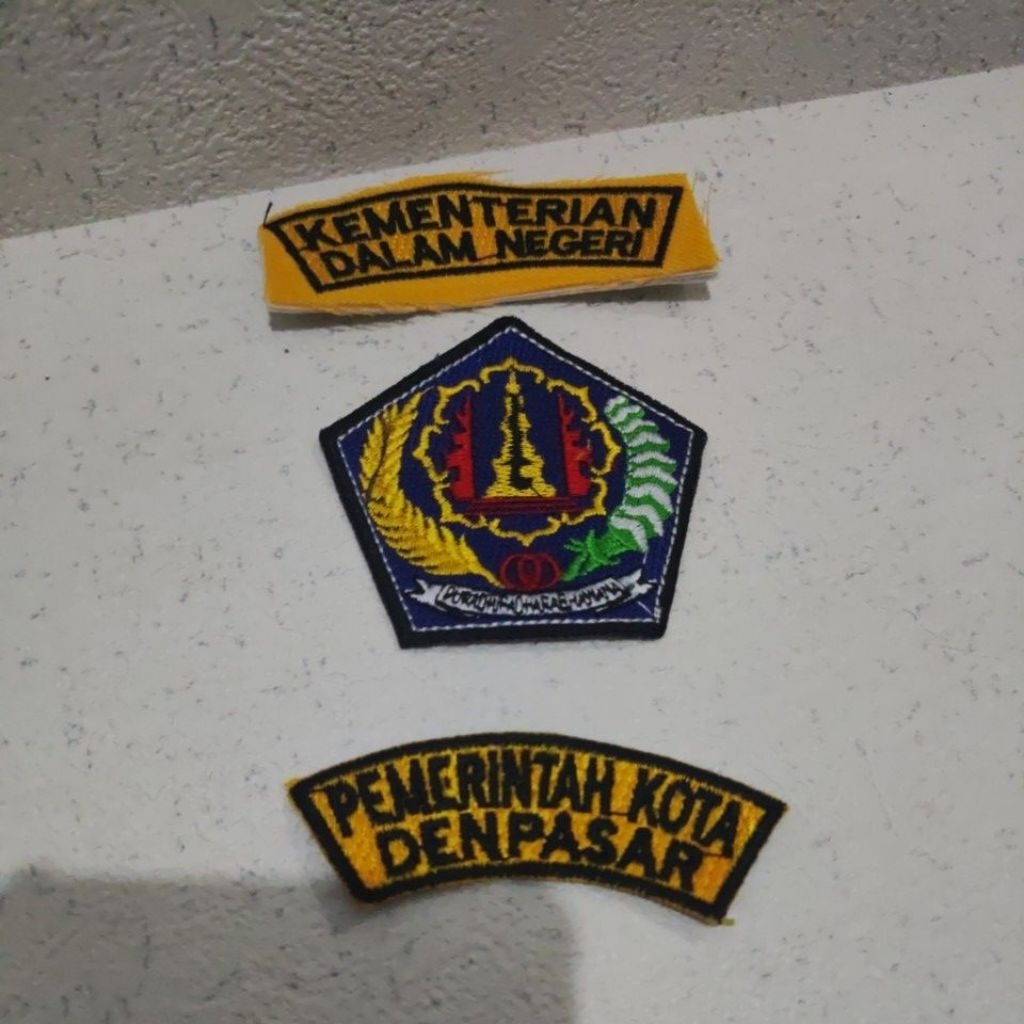 Set Emblem Pemerintah Kota Denpasar