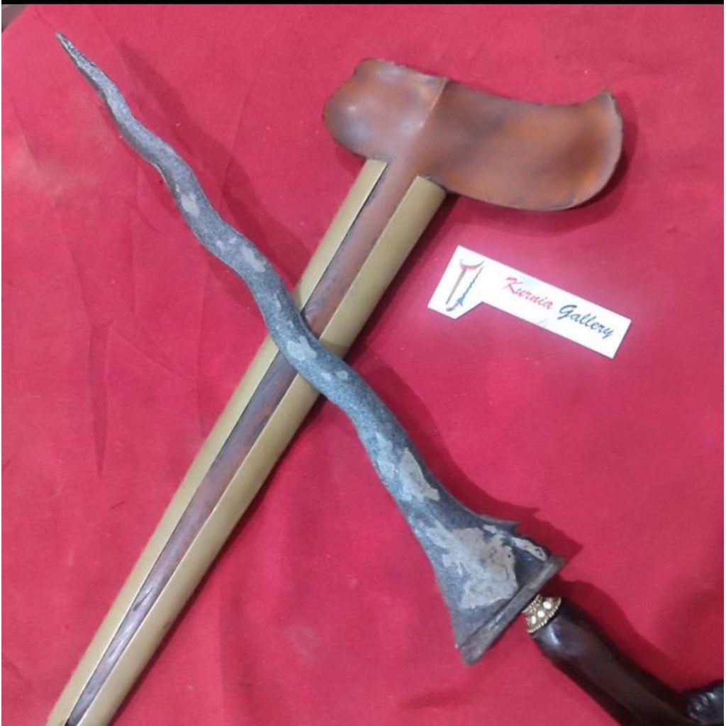 Keris Sempono Sepuh tua Luk 9