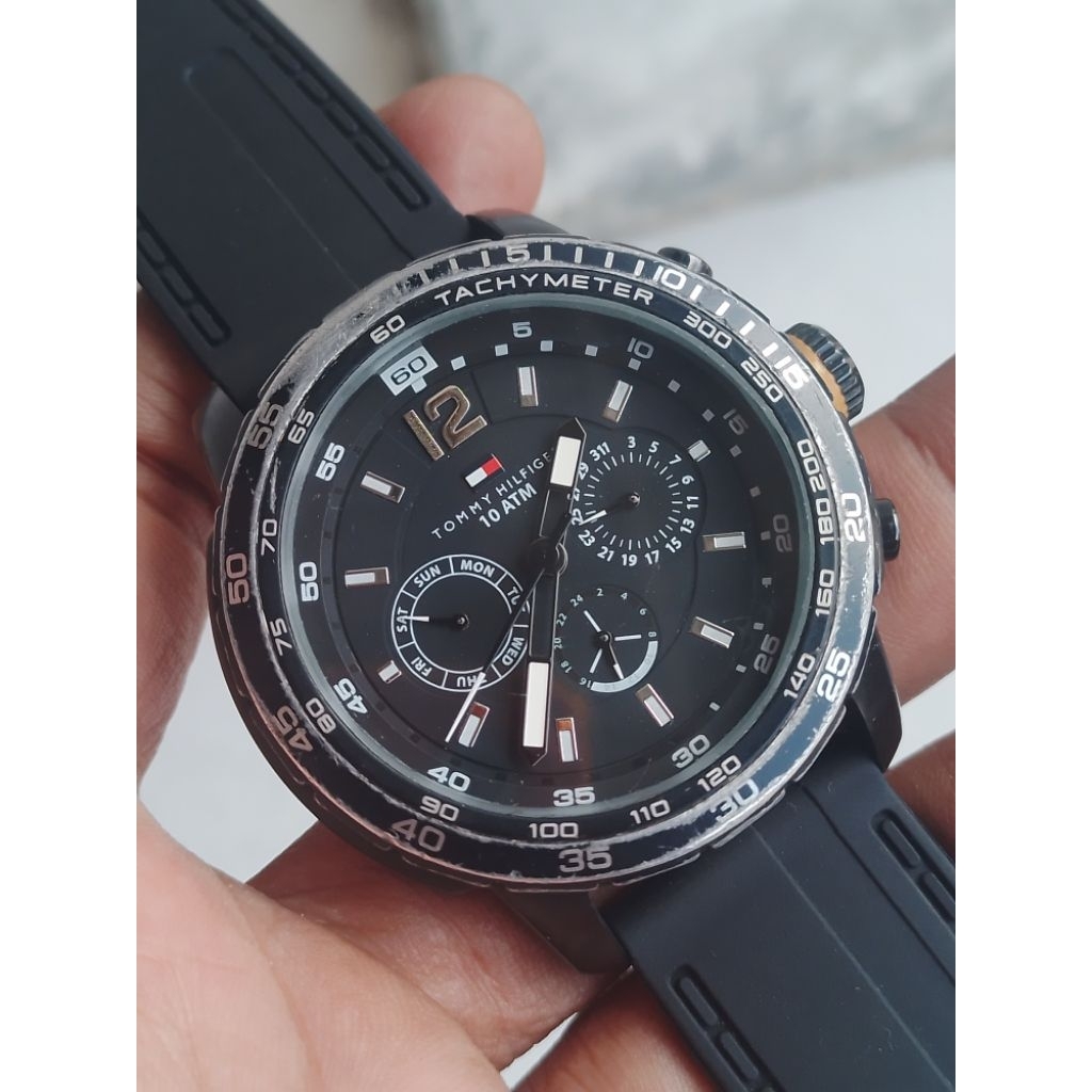 tommy hilfiger chronograph jam tangan pria original preloved/second/bekas