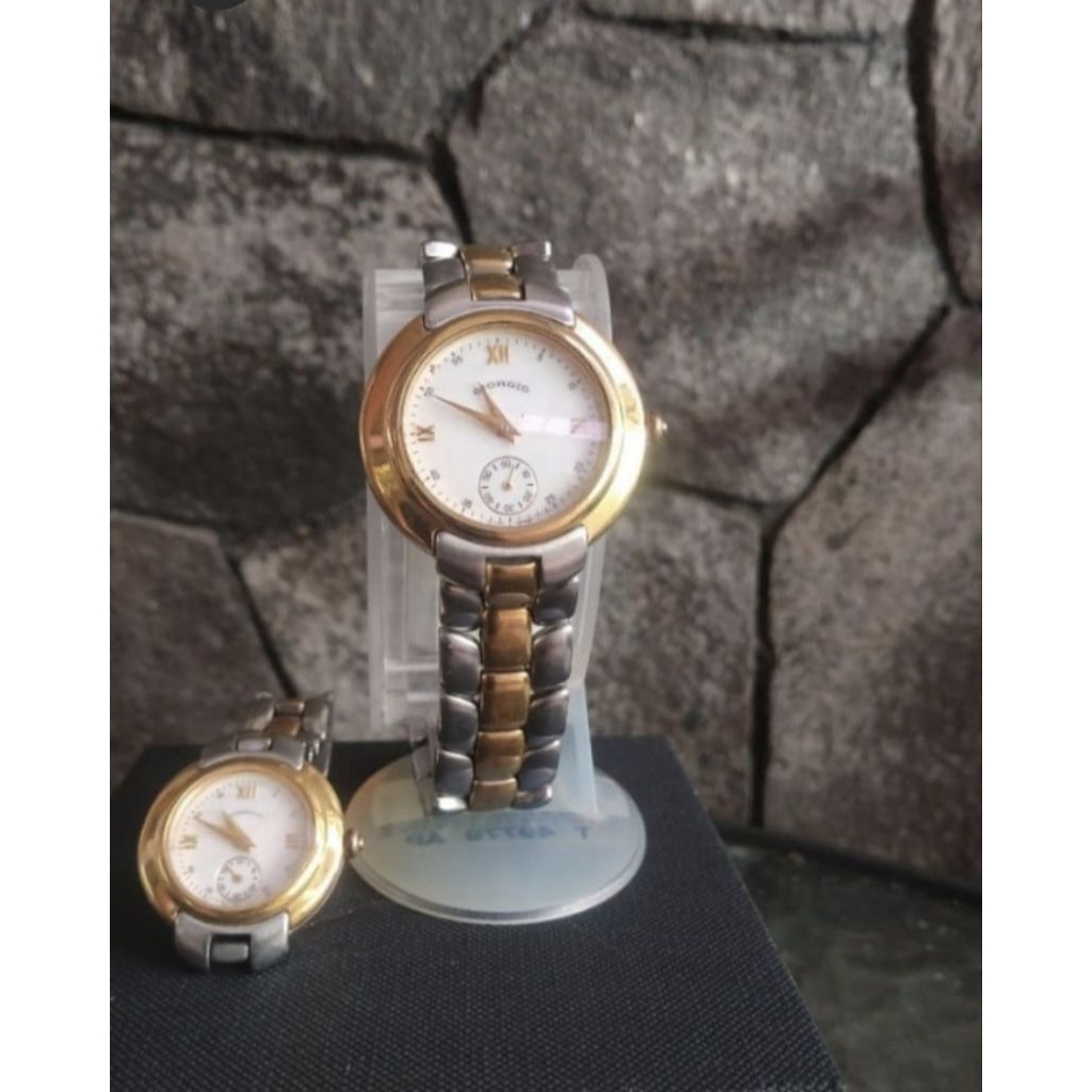 Jam tangan couple Beverly Hills lapis emas 18 karat, koleksi pribadi