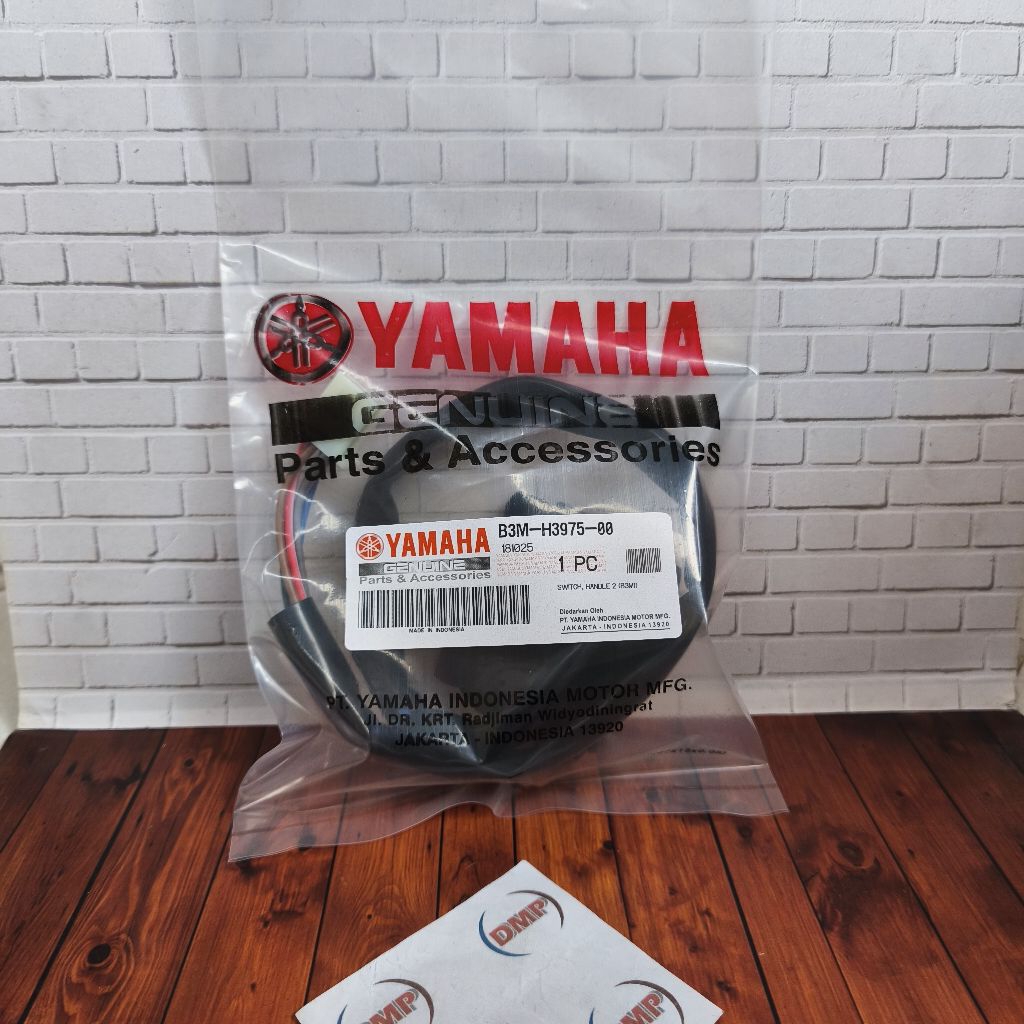 B3M-H3975-00 Saklar Kanan YAMAHA WR155 WR 155