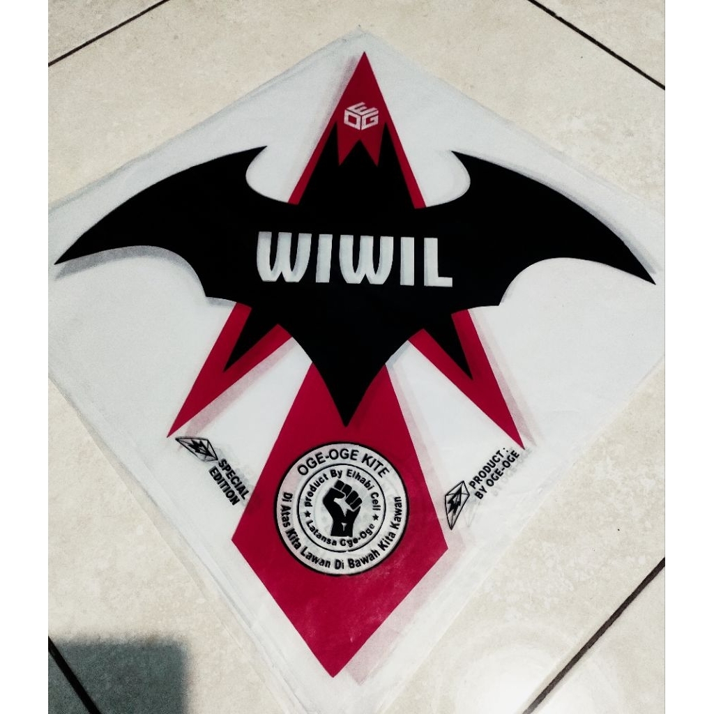 kertas layang layang 2 warna