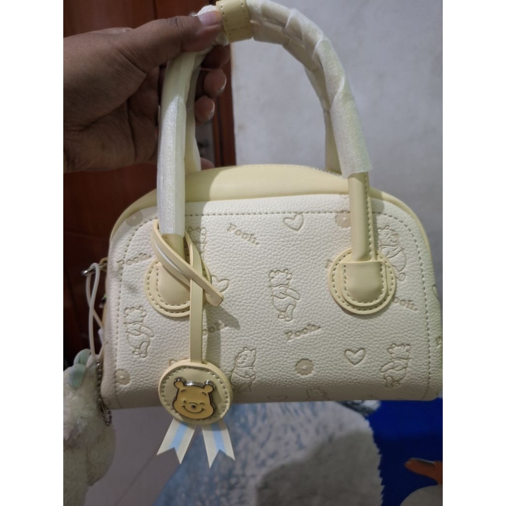 TAS SLING DISNEY WINNIE THE POOH ORIGINAL