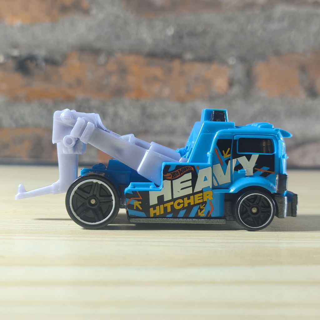 Hot Wheels Heavy Hitcher - Loose Mulus