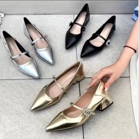 Sepatu Tumit Tahu 3cm Wanita Import Simoncelli