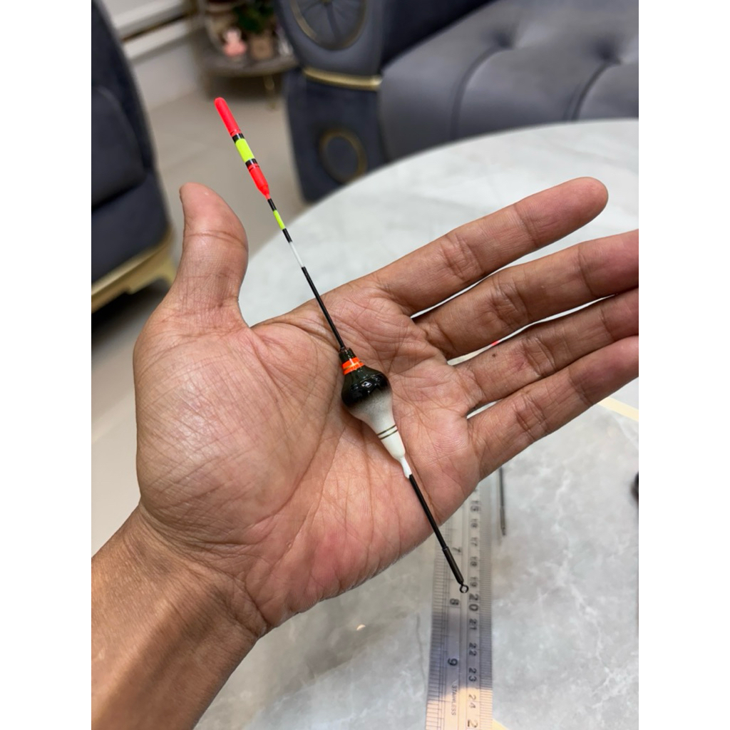 Pelampung pancing anti badai 17cm kambangan sensitif