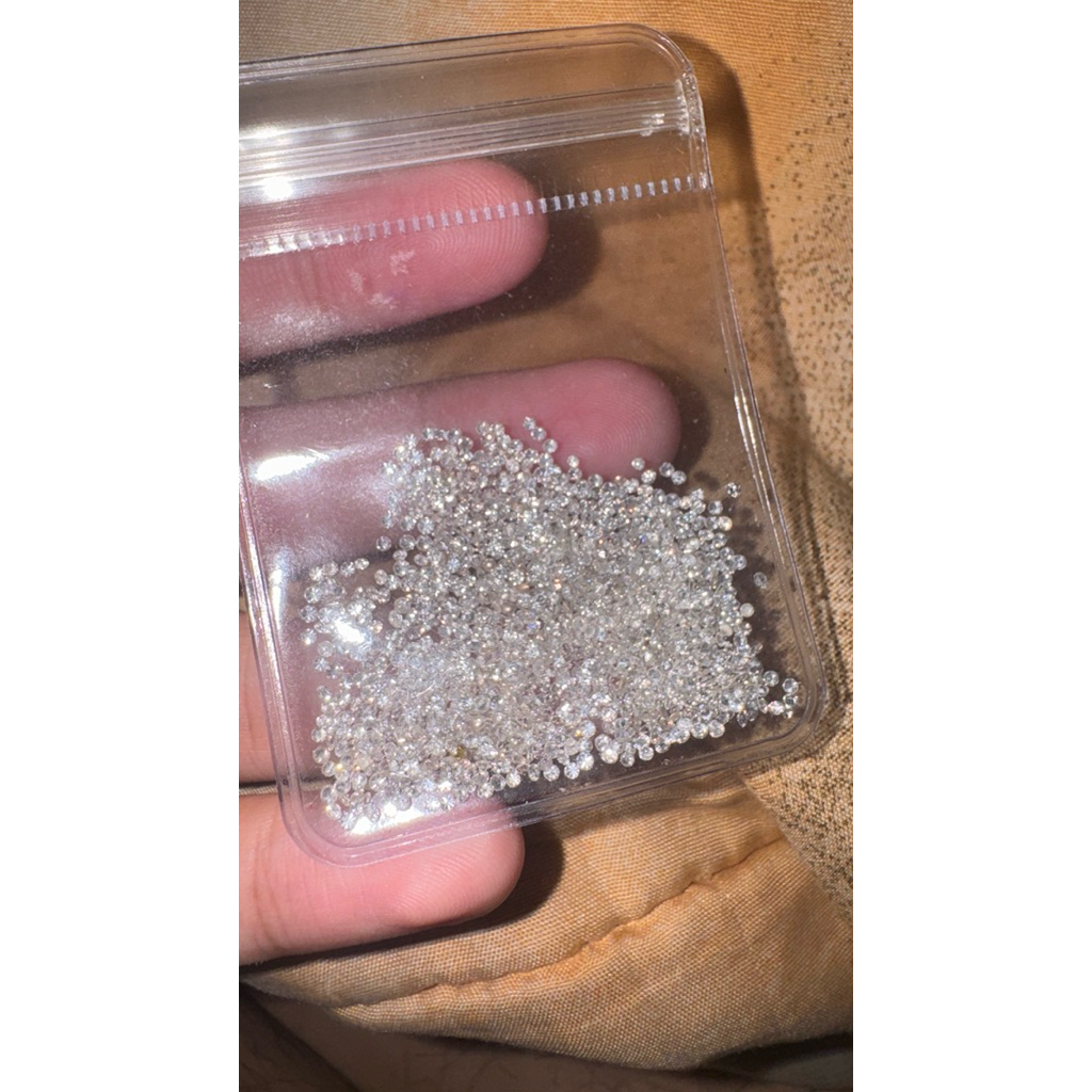 Berlian Eropa Putih Tabur