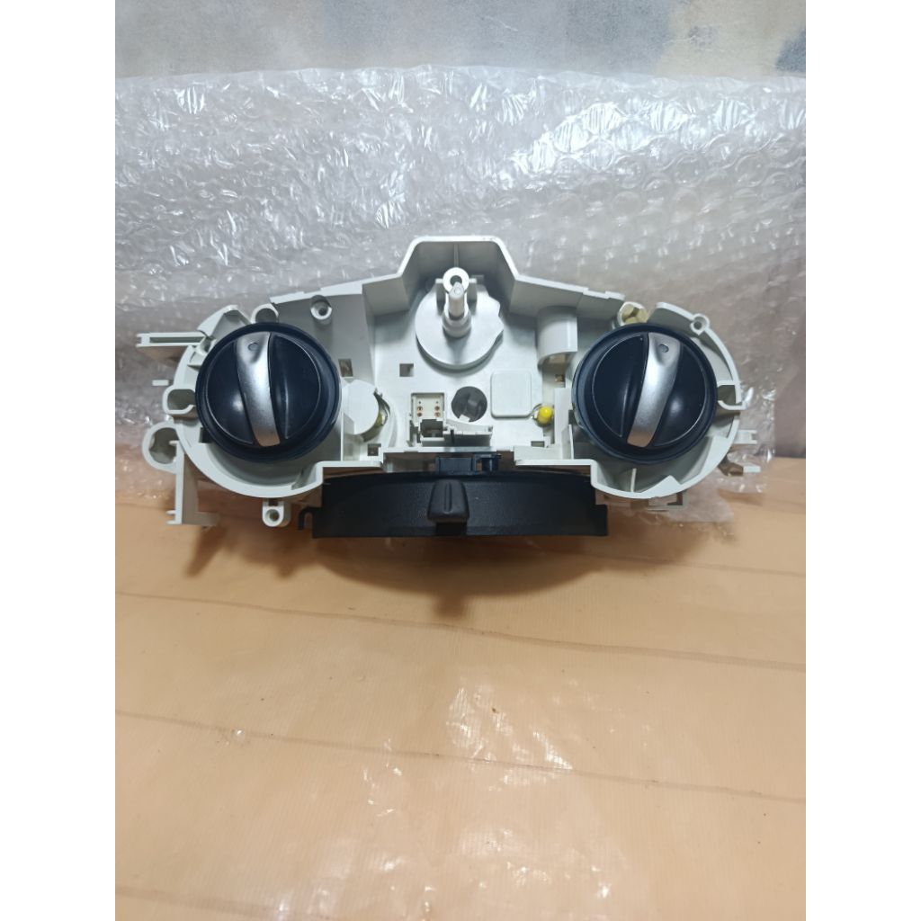 Saklar kontrol AC toyota ETIOS FALCO