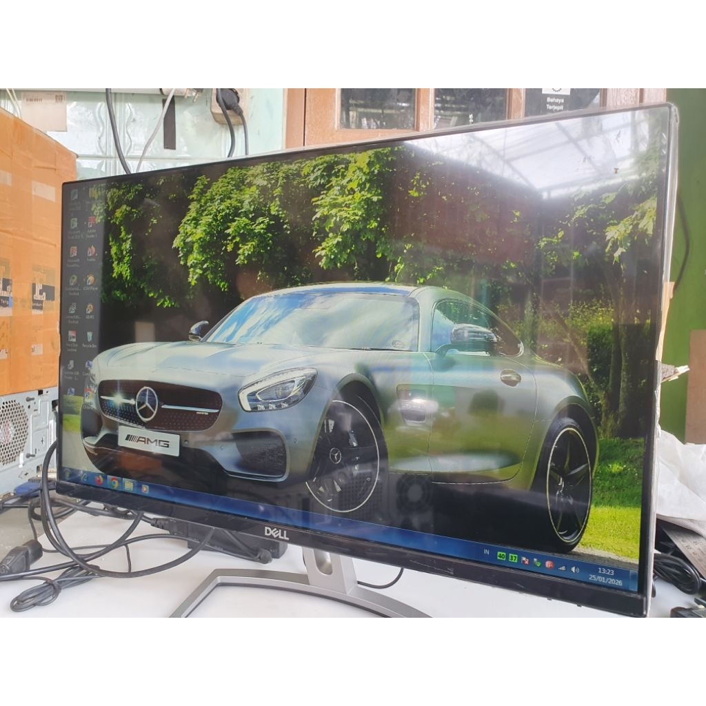 led monitor DELL 23 inch PGA HDMI