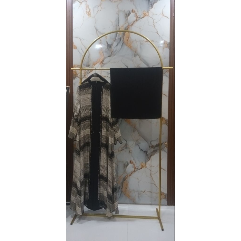 hikmat preloved size m ori