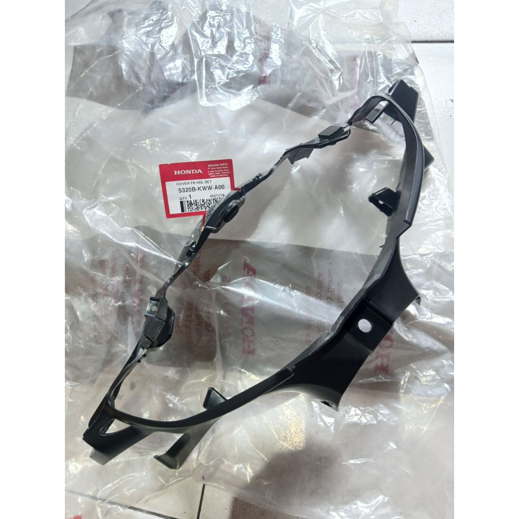 5320B KWW A00 BATOK LAMPU DEPAN REVO ABSOLUTE 110 HITAM ORIGINAL AHM