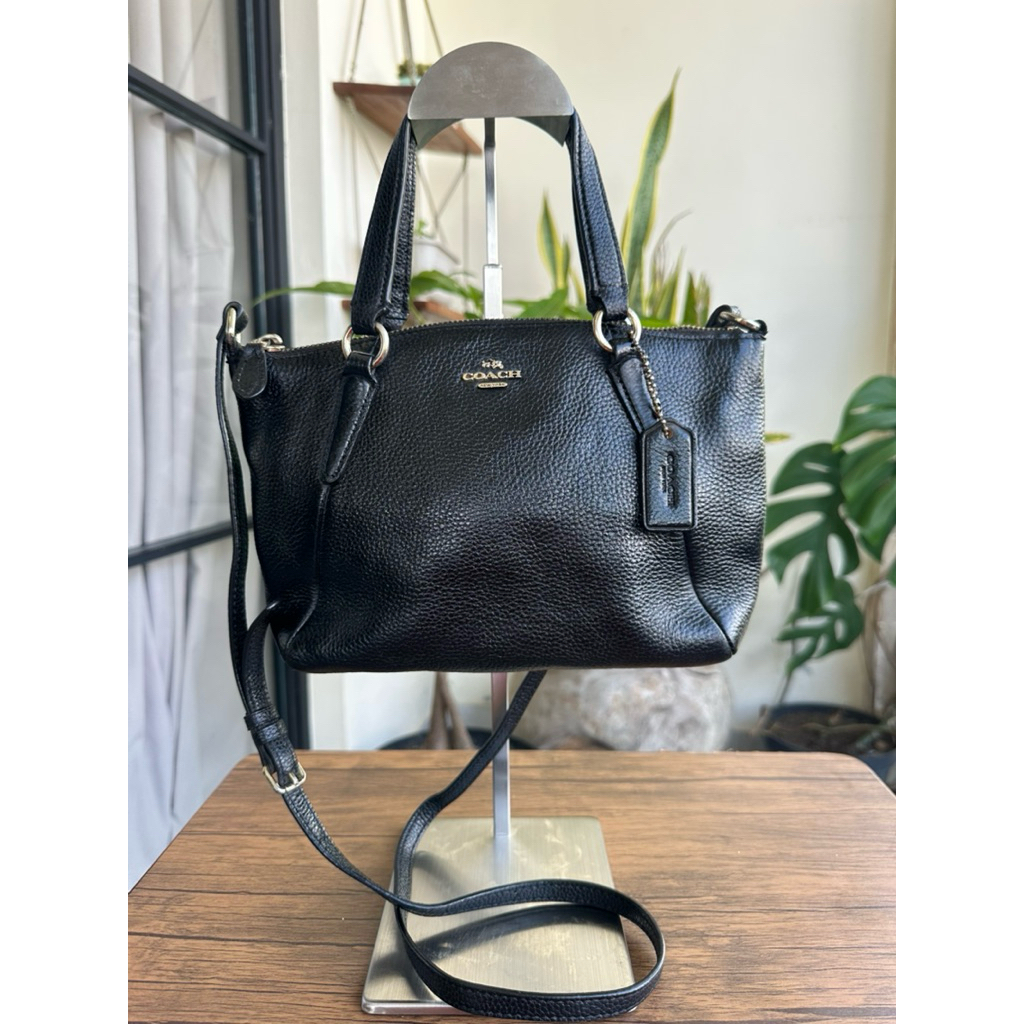 preloved coach mini kelsey black