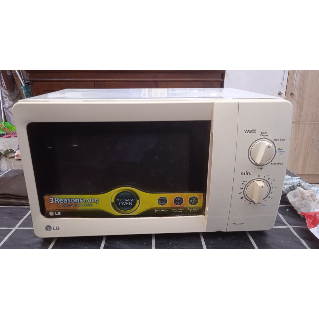 microwave LG second