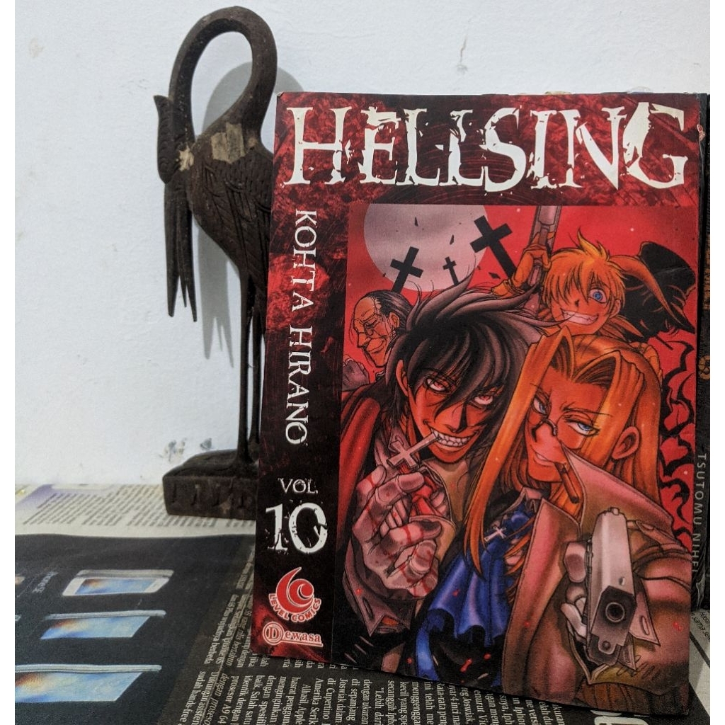 Komik Hellsing volume 10 (Cek Deskripsi)