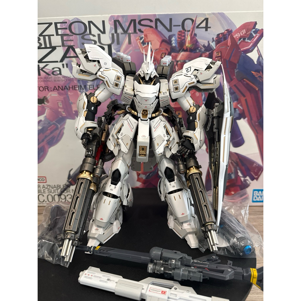 MG SAZABI ver ka Bandai + Gatling Custom repaint by profesional
