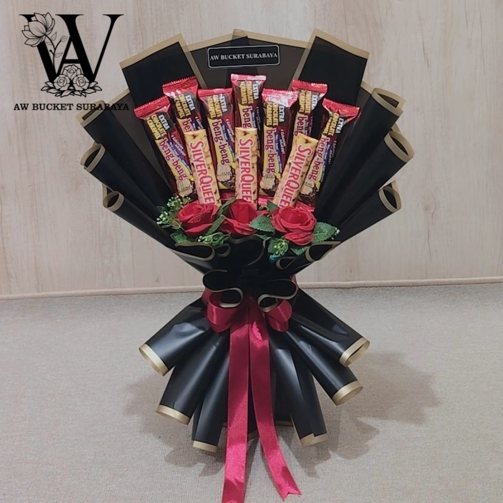 bucket coklat ulang tahun / bucket beng beng wisuda / kirim instan / bucket snack wisuda / bucket Sn