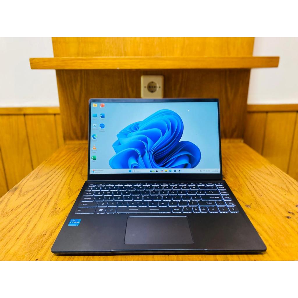 LAPTOP MSI MODERN 14 B11MOU Intel Core i3-1115G4 Ram 8GB SSD 512GB