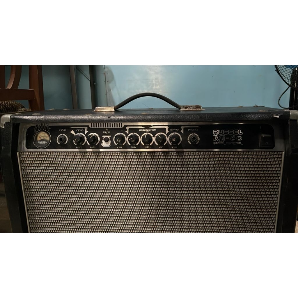 AMPLI GITAR RUSSEL RG 60 ORIGINAL GOOD