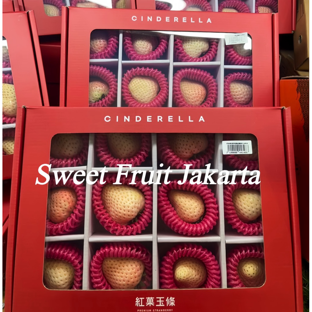 Strawberry Korea Cinderella White / Strawberry Korea Jumbo Gift Box