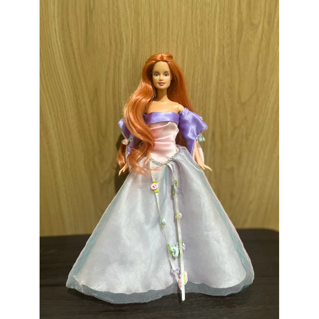 Barbie swan lake movie Teresa fairy queen look a like