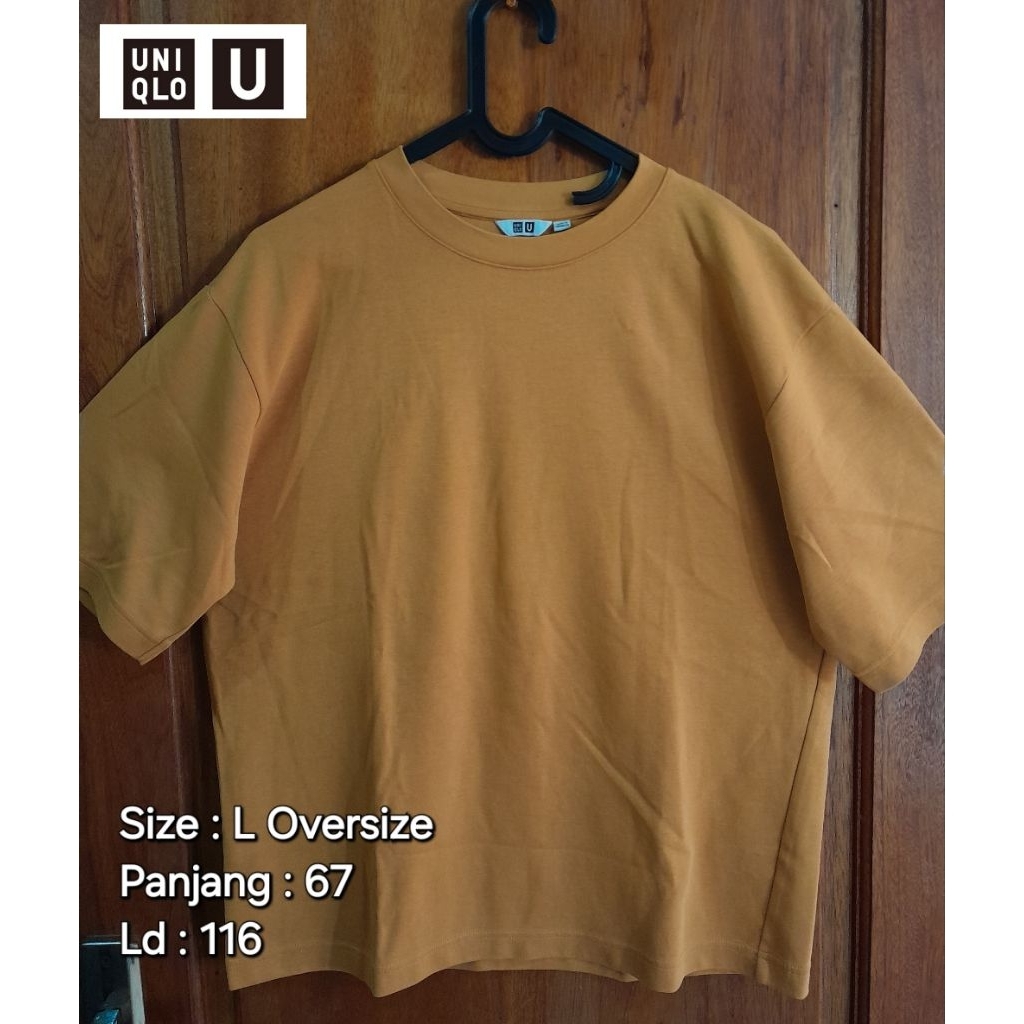 Kaos Tshirt Uniqlo U AIRism Mustard[NET]    preloved/second