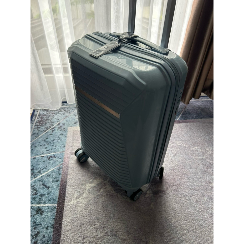 Koper Kabin Parkson 20 inch