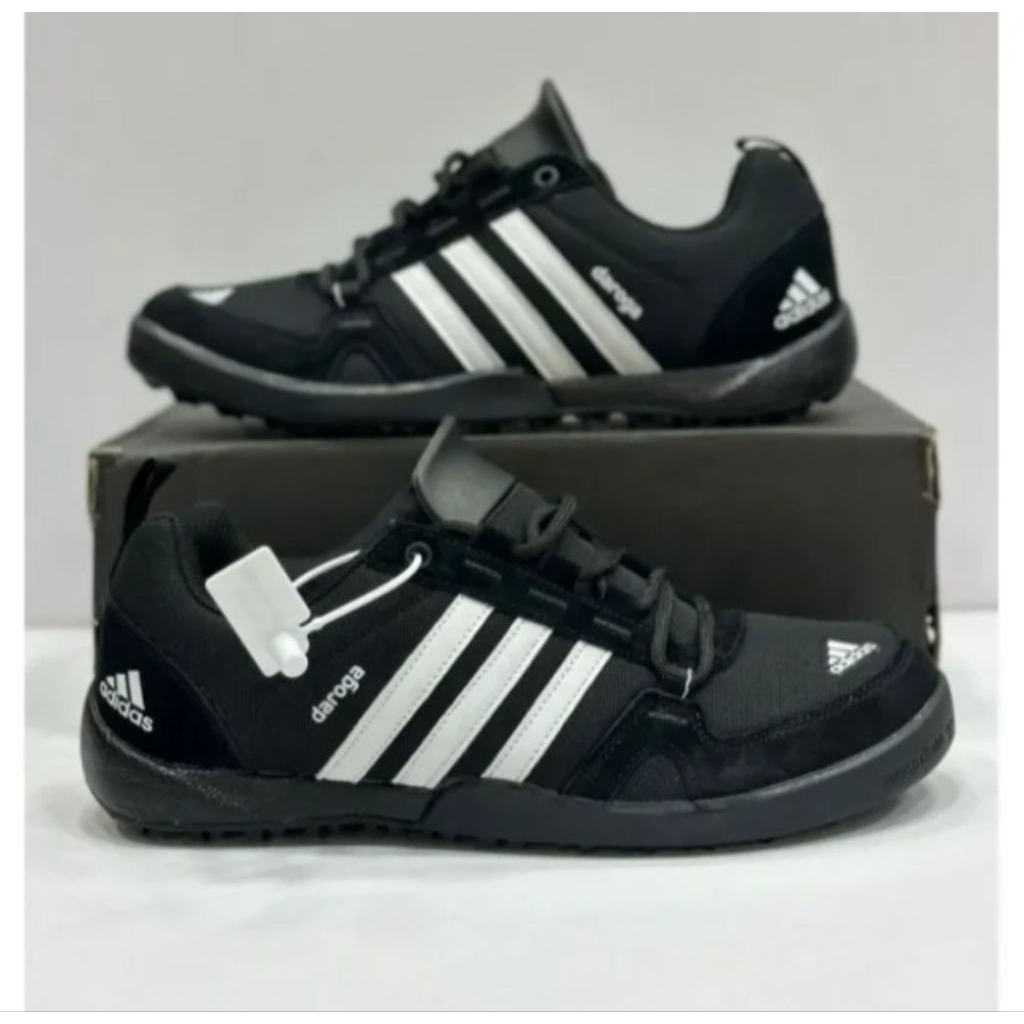 Sepatu Hiking Adidas Daroga Plus Canvas " Black White "