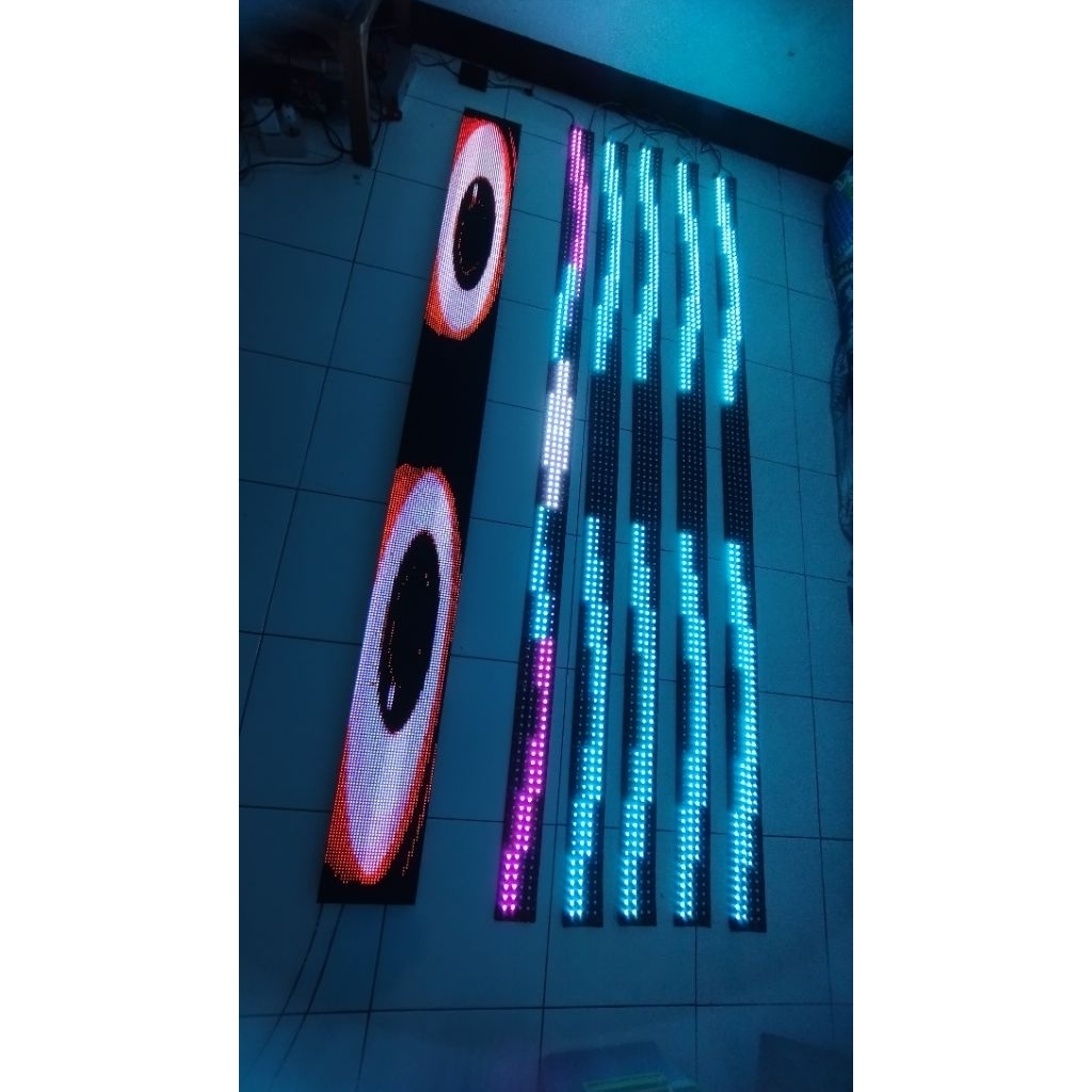 Lampu Strobo wave & Running text p5 big bus 24v