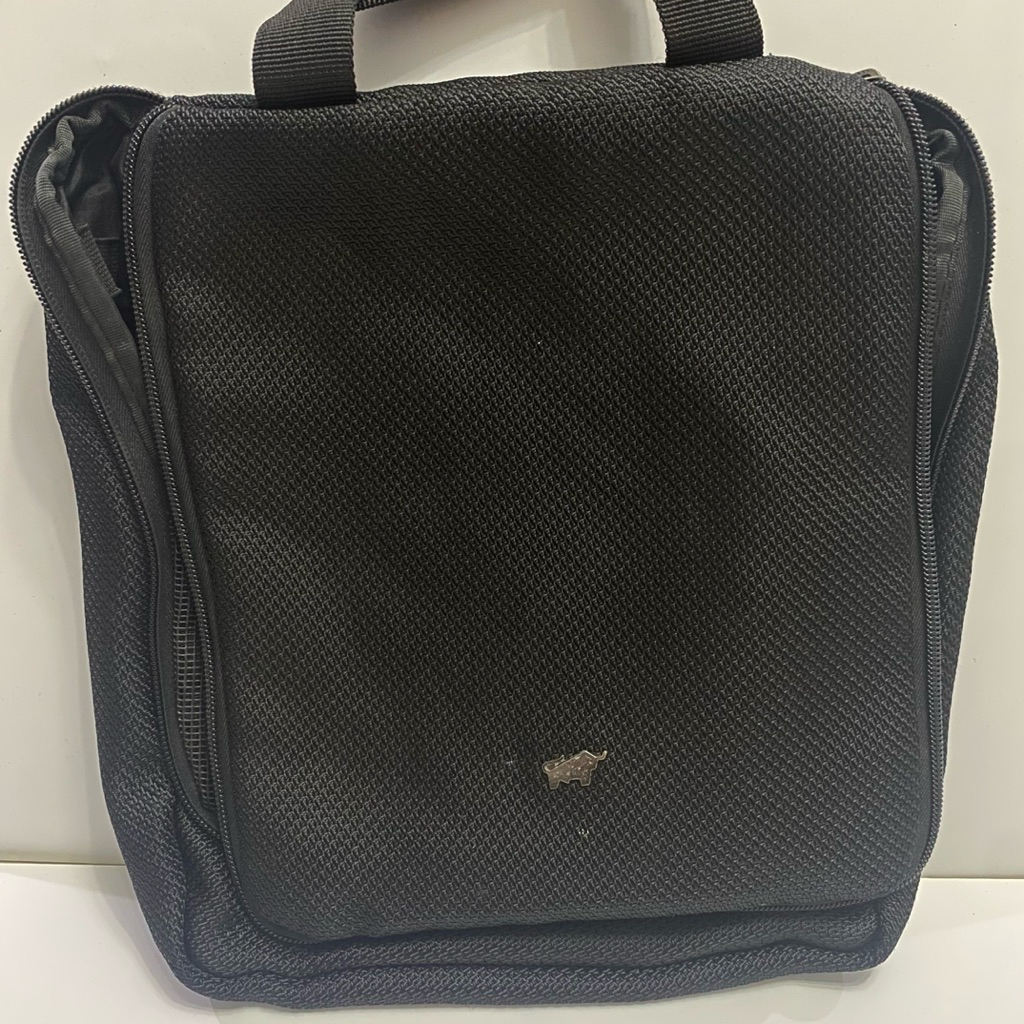 Braun Buffel Toileteries Bag