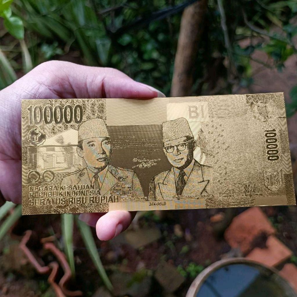 Sovenir Uang 100 Ribu Gold Foil Emas