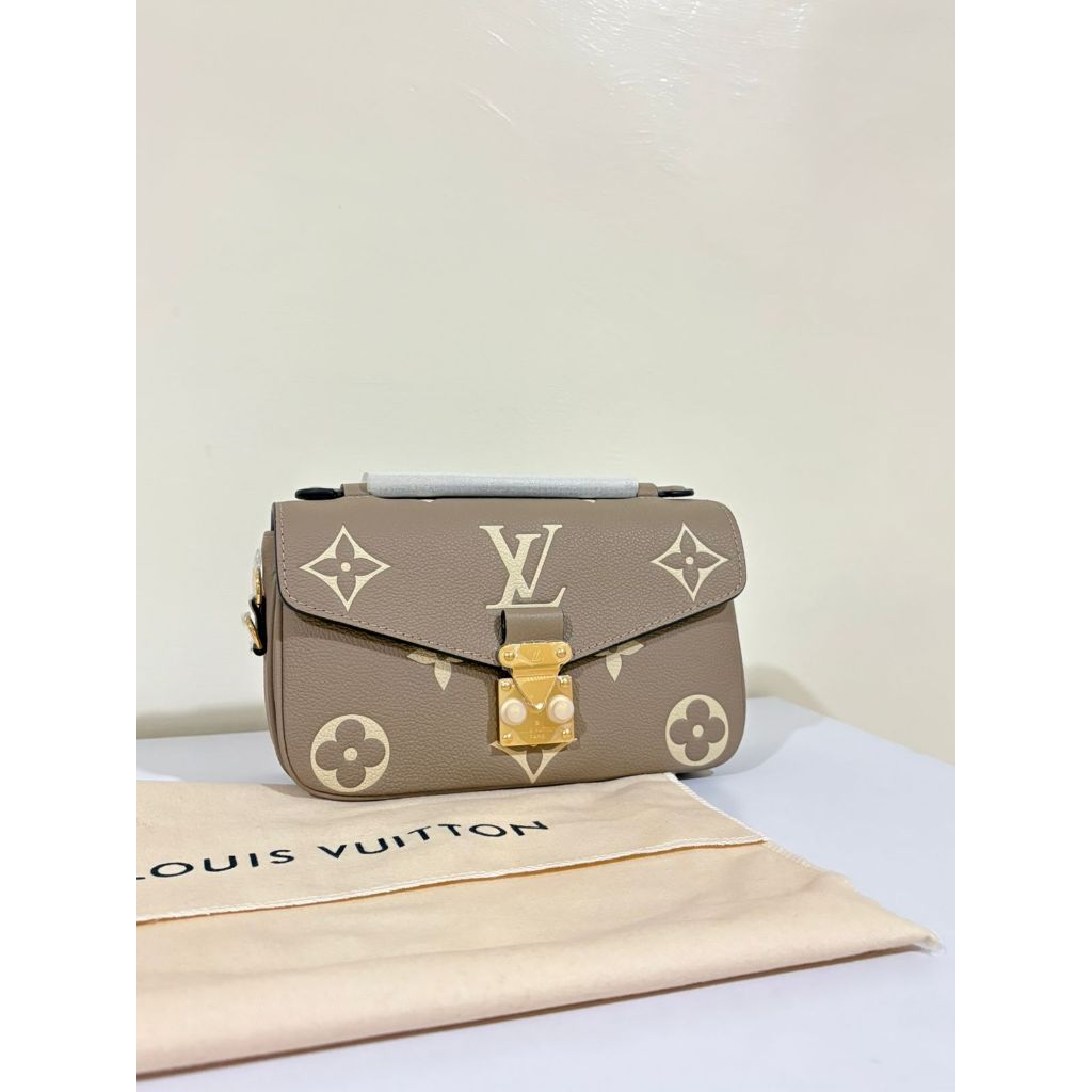 (new) LV Elpong Pochette Métis East West Empreinte