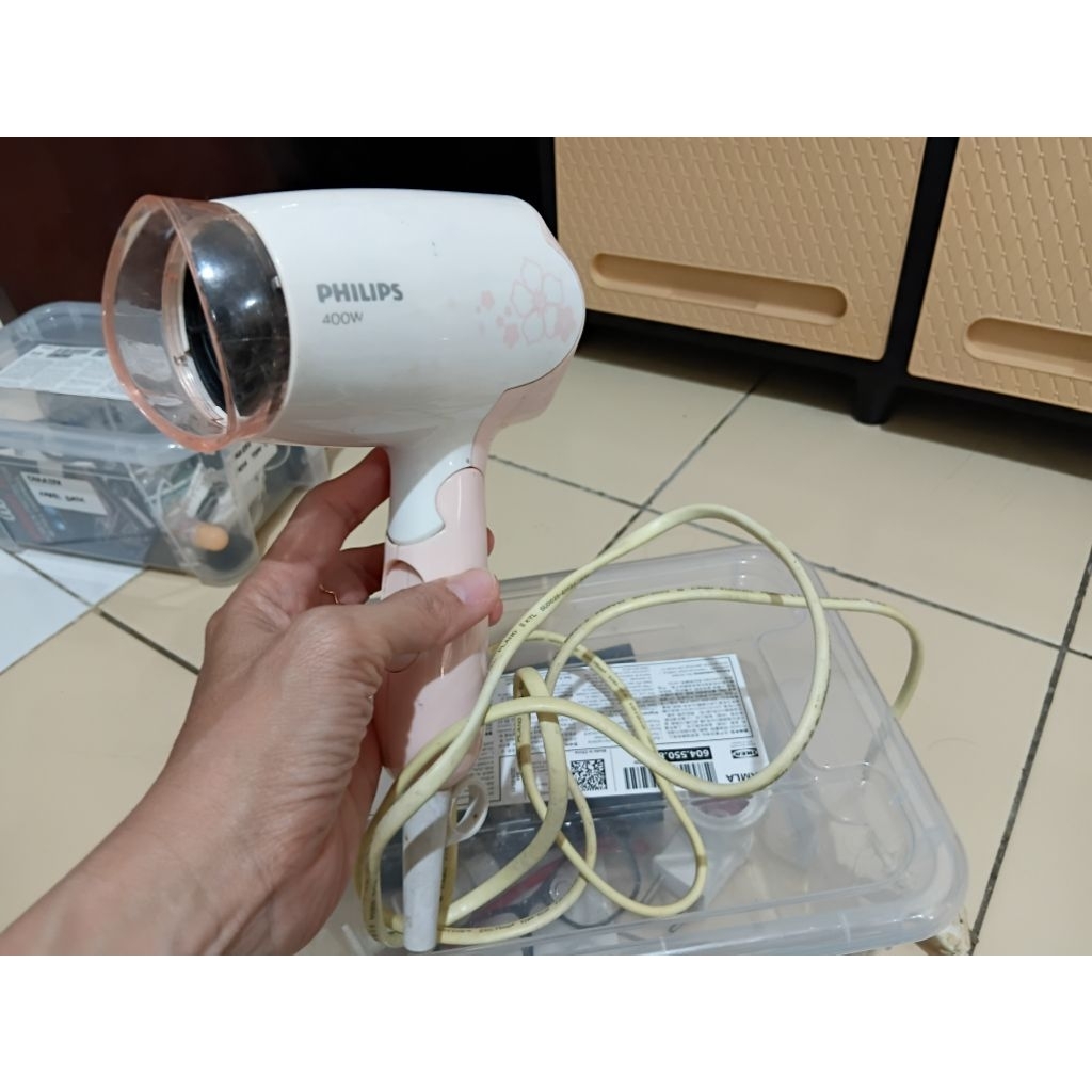 Preloved hair dryer Philips