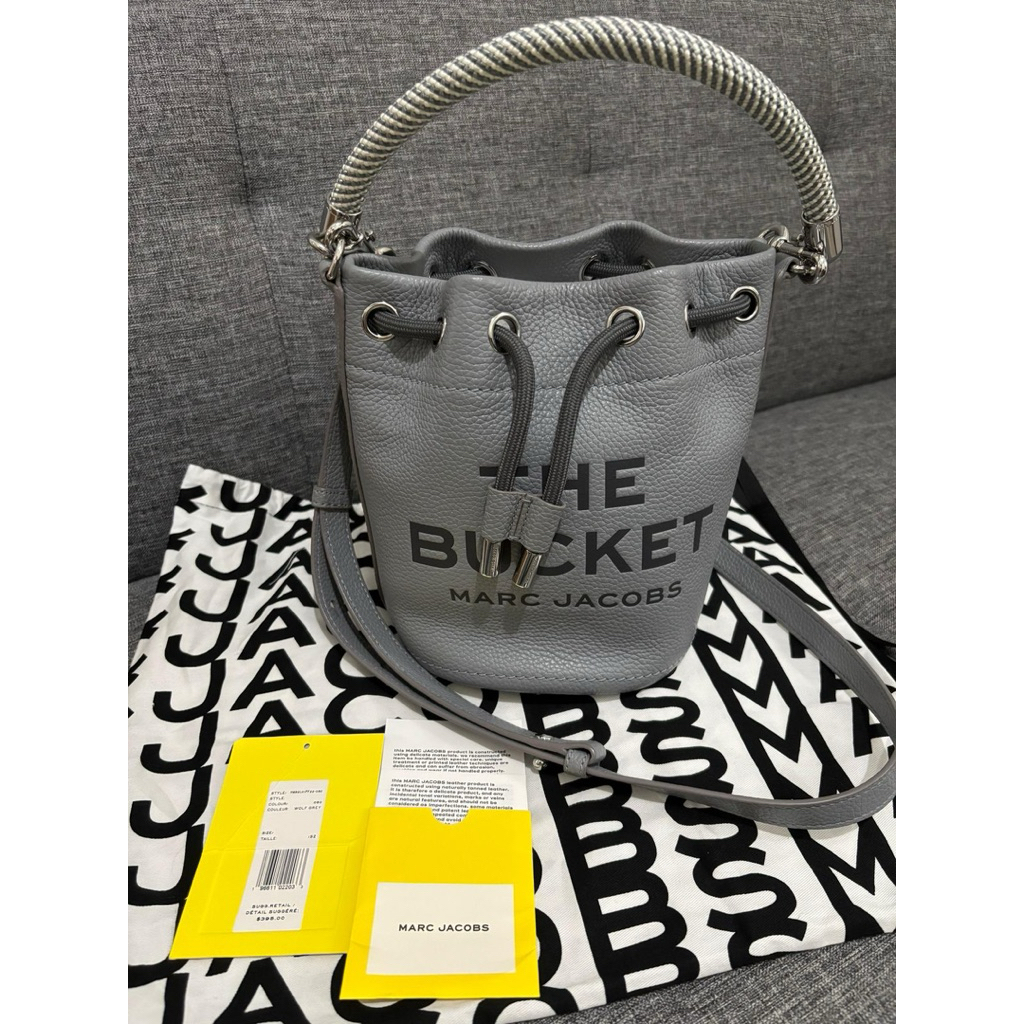 marc jacobs bucket bag preloved