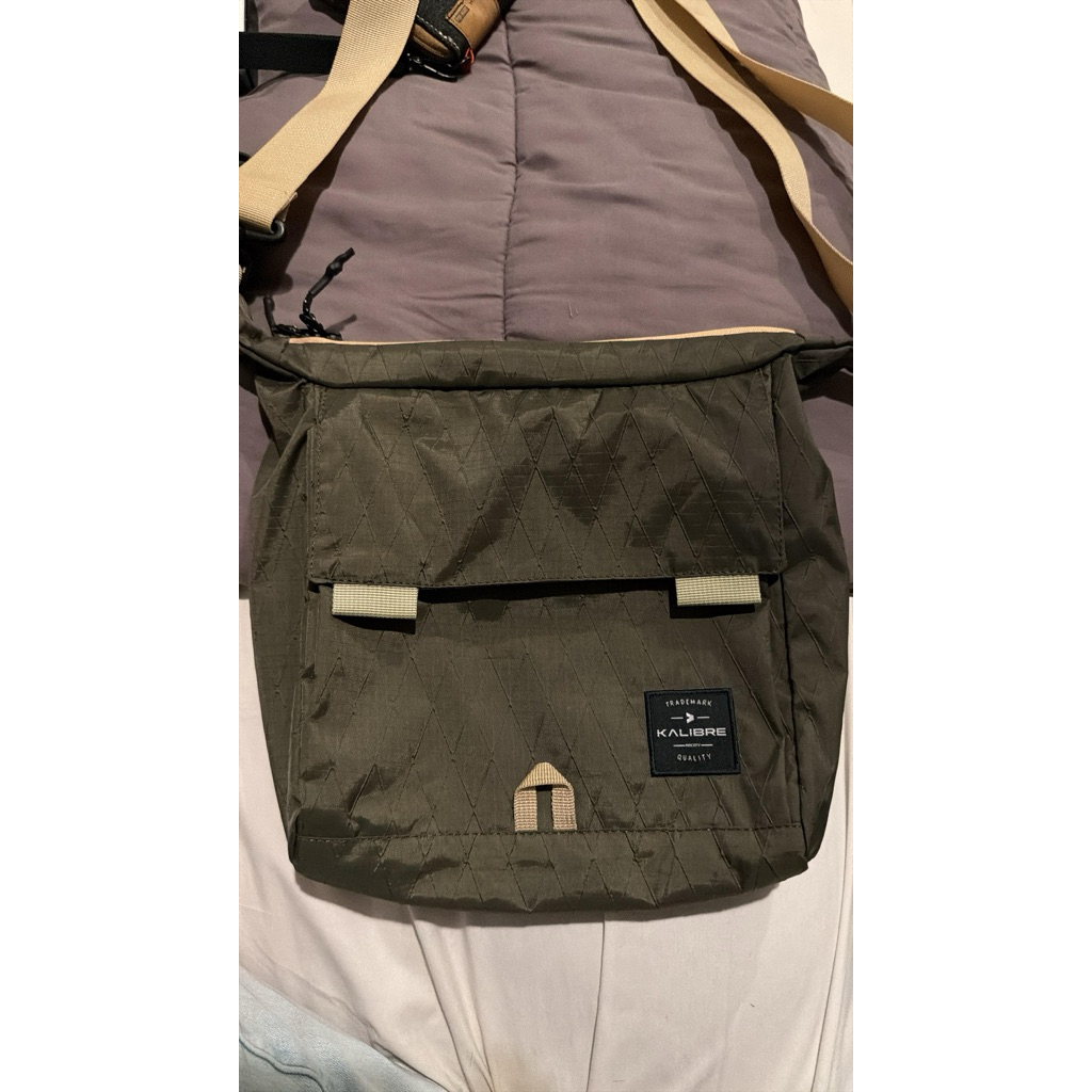 preloved original KALIBRE Commuter Bag in khaki green and camel