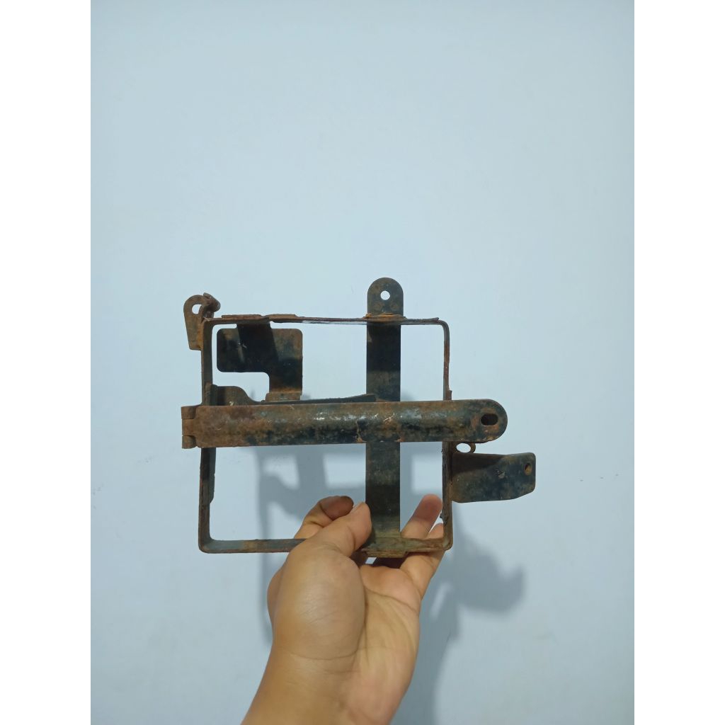 Wadah Aki Honda Tiger 2000, Tiger Lama, Tiger Revo Original Second Copotan Motor