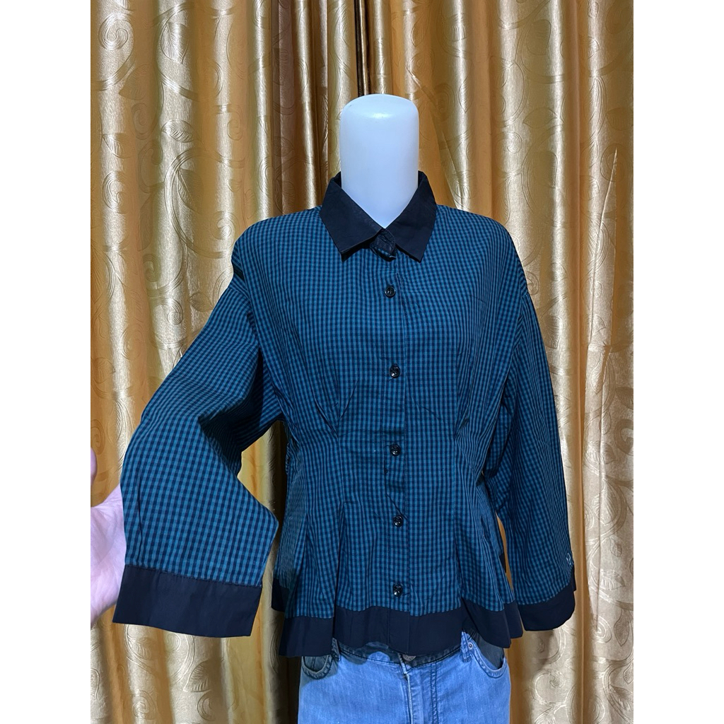 slimfit blouse kemeja (preloved)