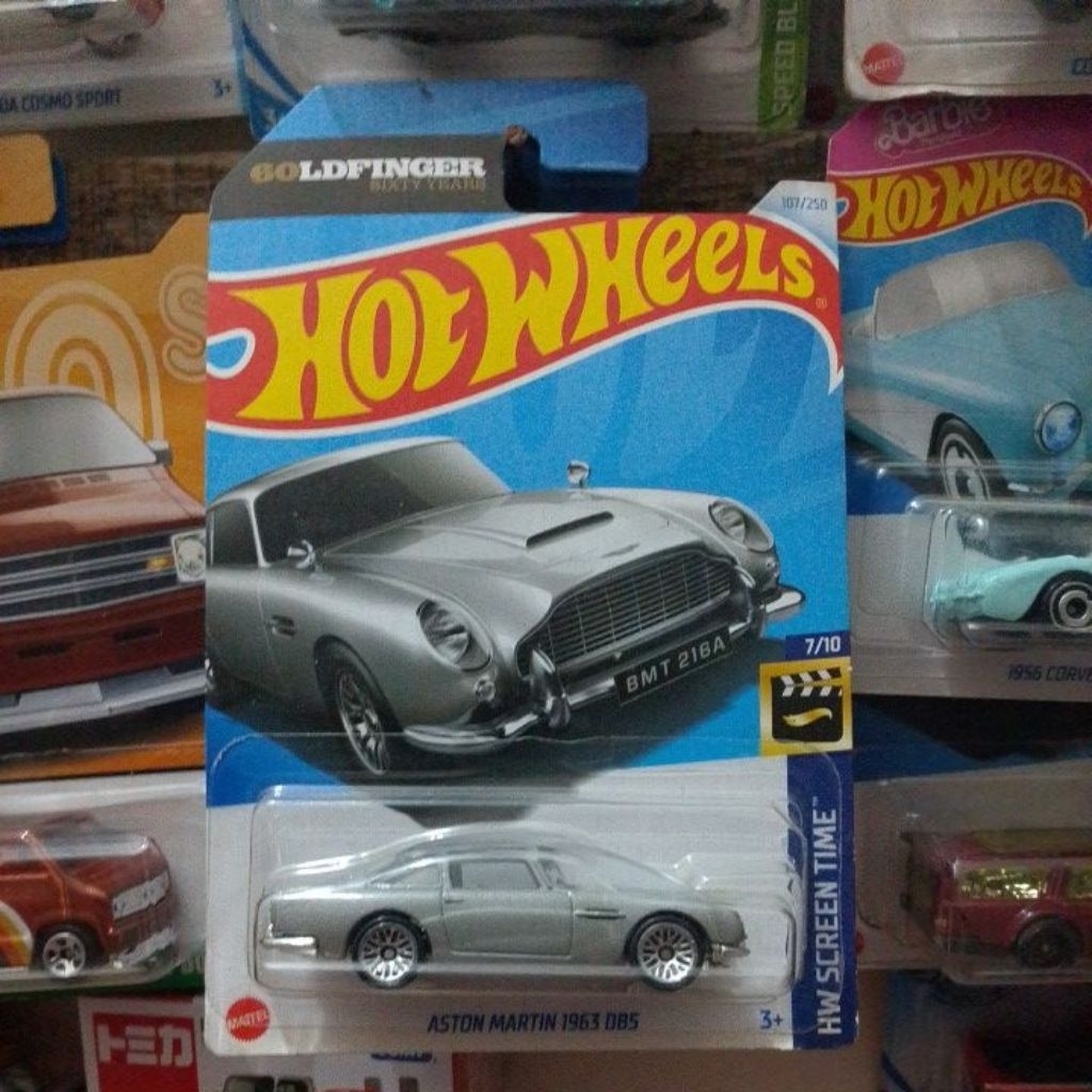 Hot Wheelss 1963 Aston Martin DBS