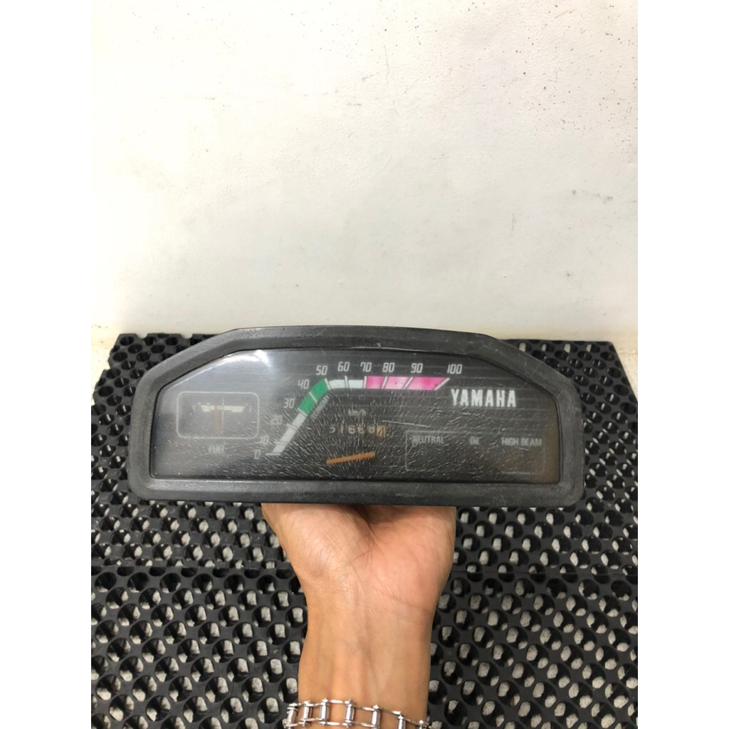 spedometer yamaha v80 super deluxe robot