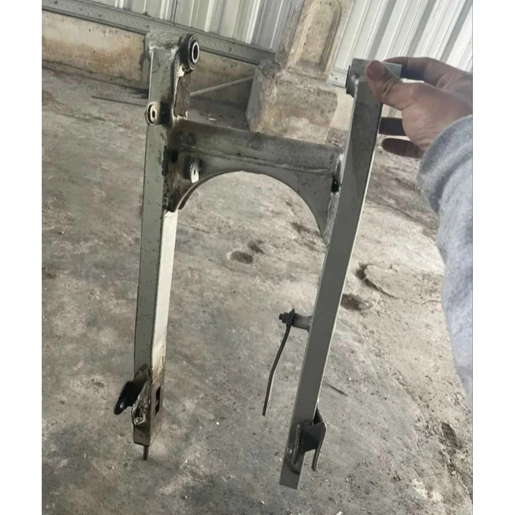 Swing arm Jupiter Z original copotan motor