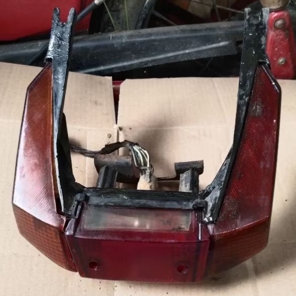 LAMPU STOPLAMP SUZUKI CRYSTAL